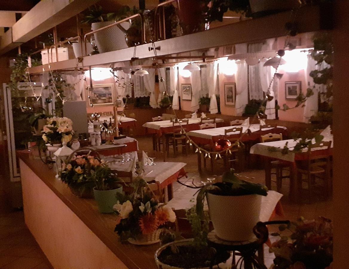 Albergo Nuoitas Forni di Sopra Εξωτερικό φωτογραφία
