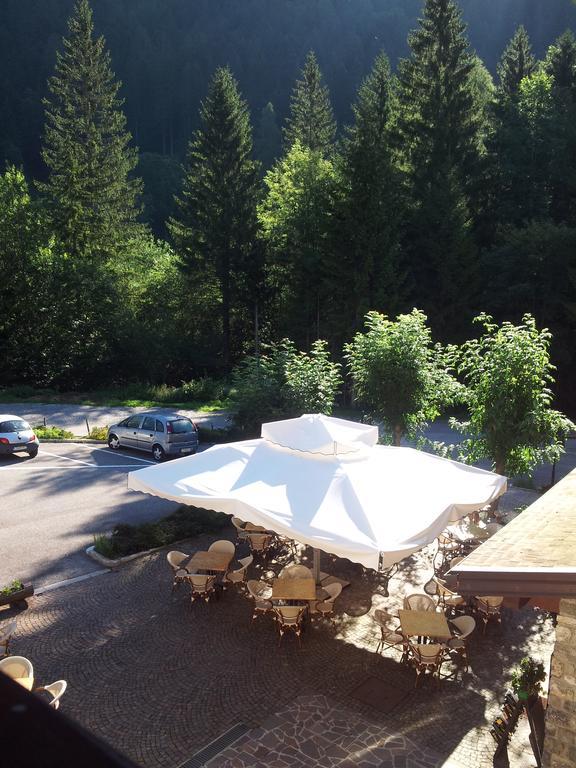 Albergo Nuoitas Forni di Sopra Εξωτερικό φωτογραφία